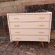 Commode scandinave rose