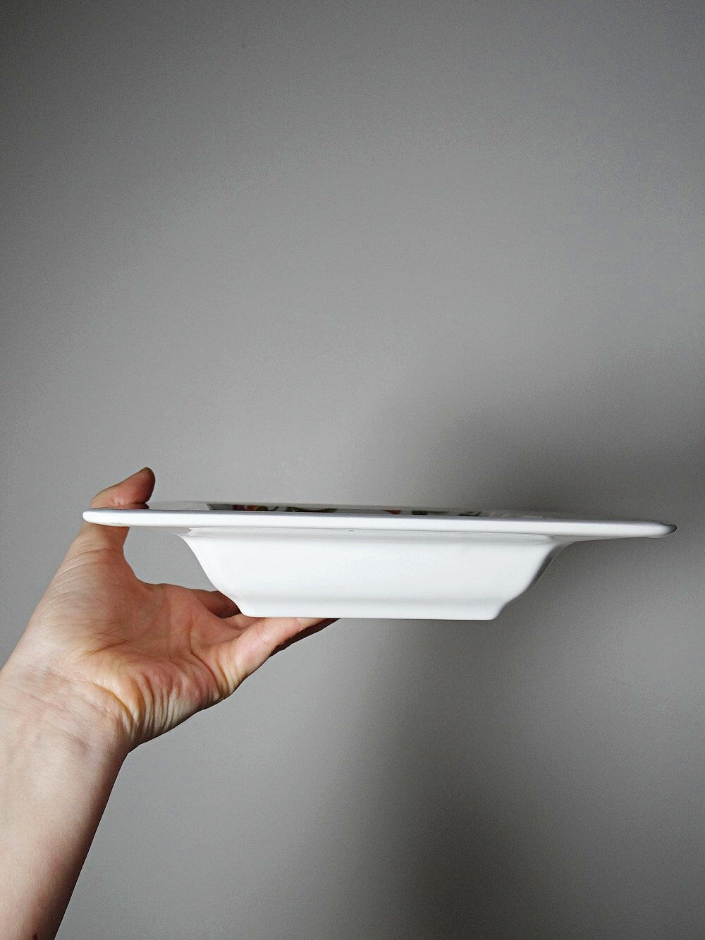 Set of 4 plates/dishes Tiffany Boutique, vintage Italian ceramic