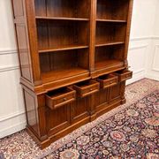 Large classic English Eichholtz bookcase