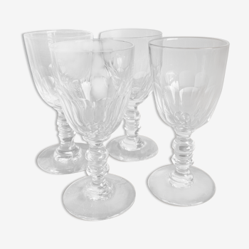 4 small glasses on foot with crystal liquor