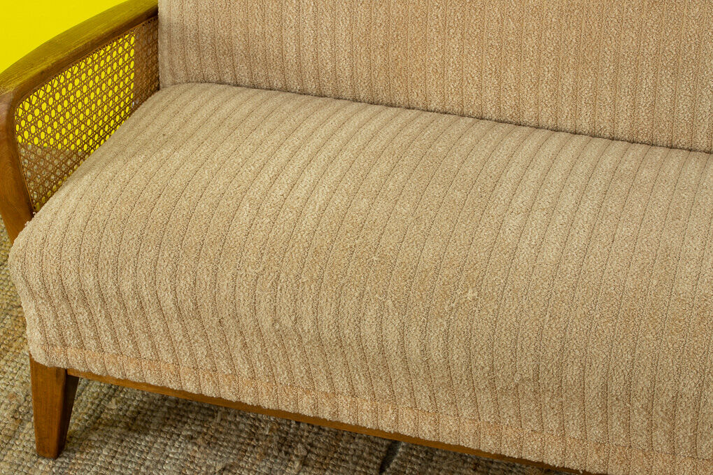 Scandinavian sofa – 172 cm