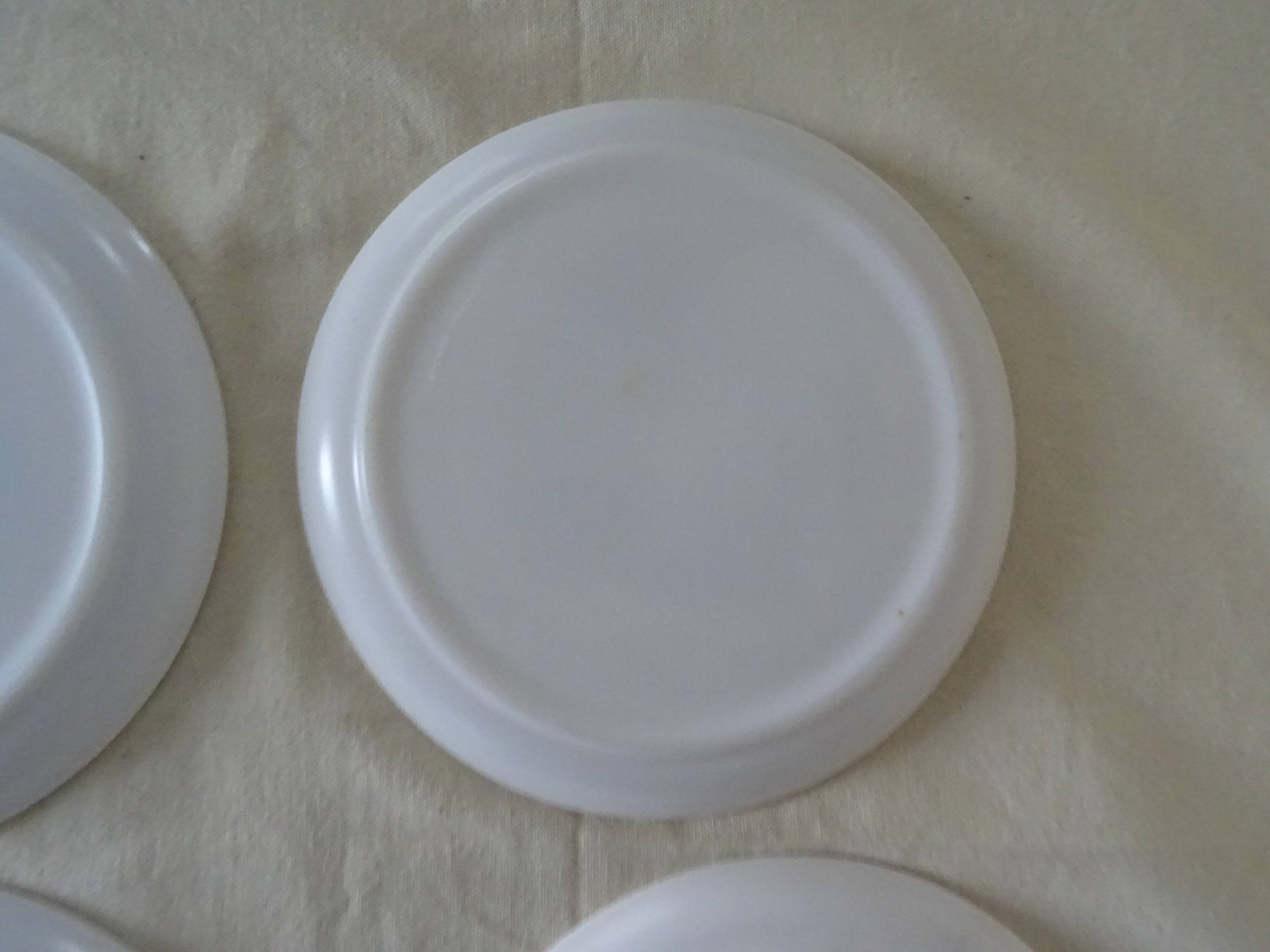 4 plates dessert flowers Arcopal lotus