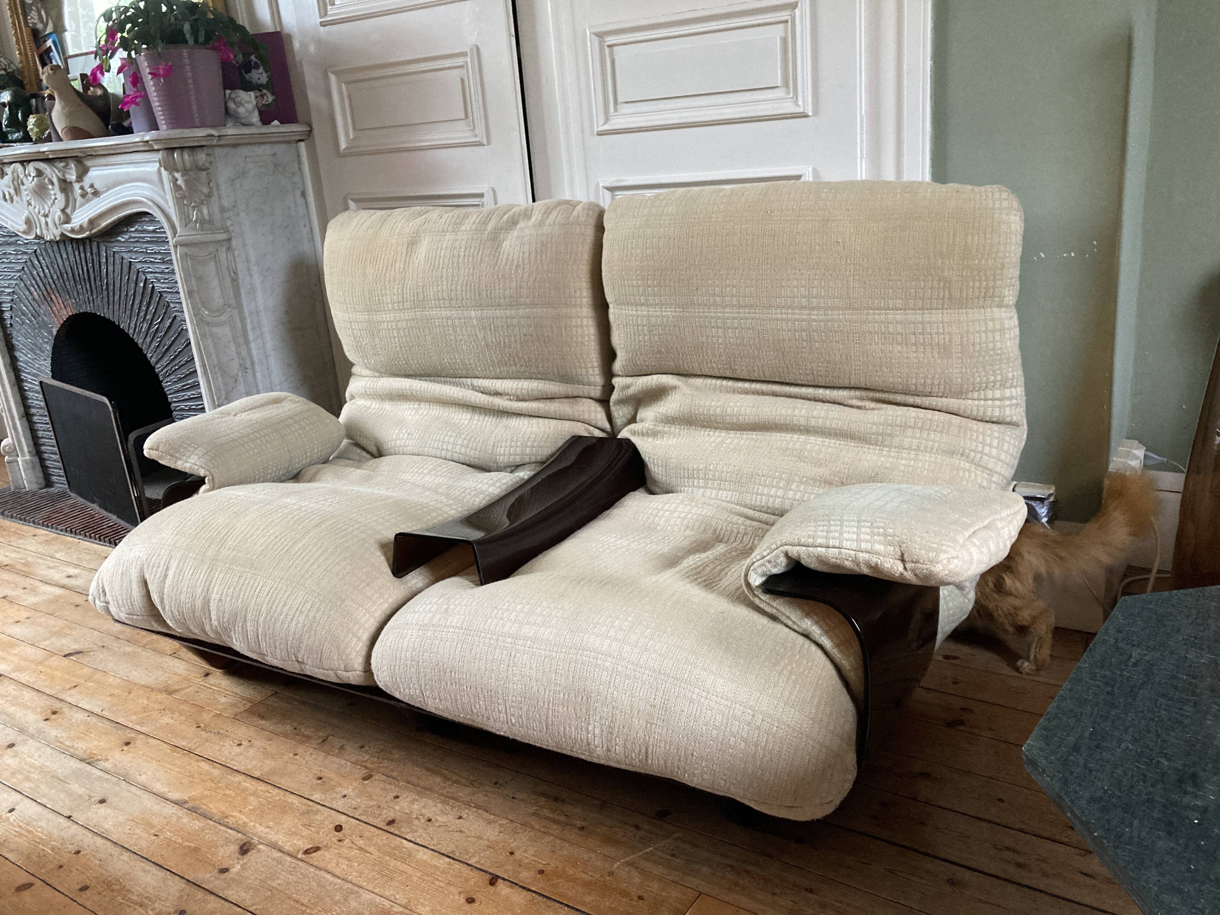 Sofa Michel Ducaroy Line Roset model marsala