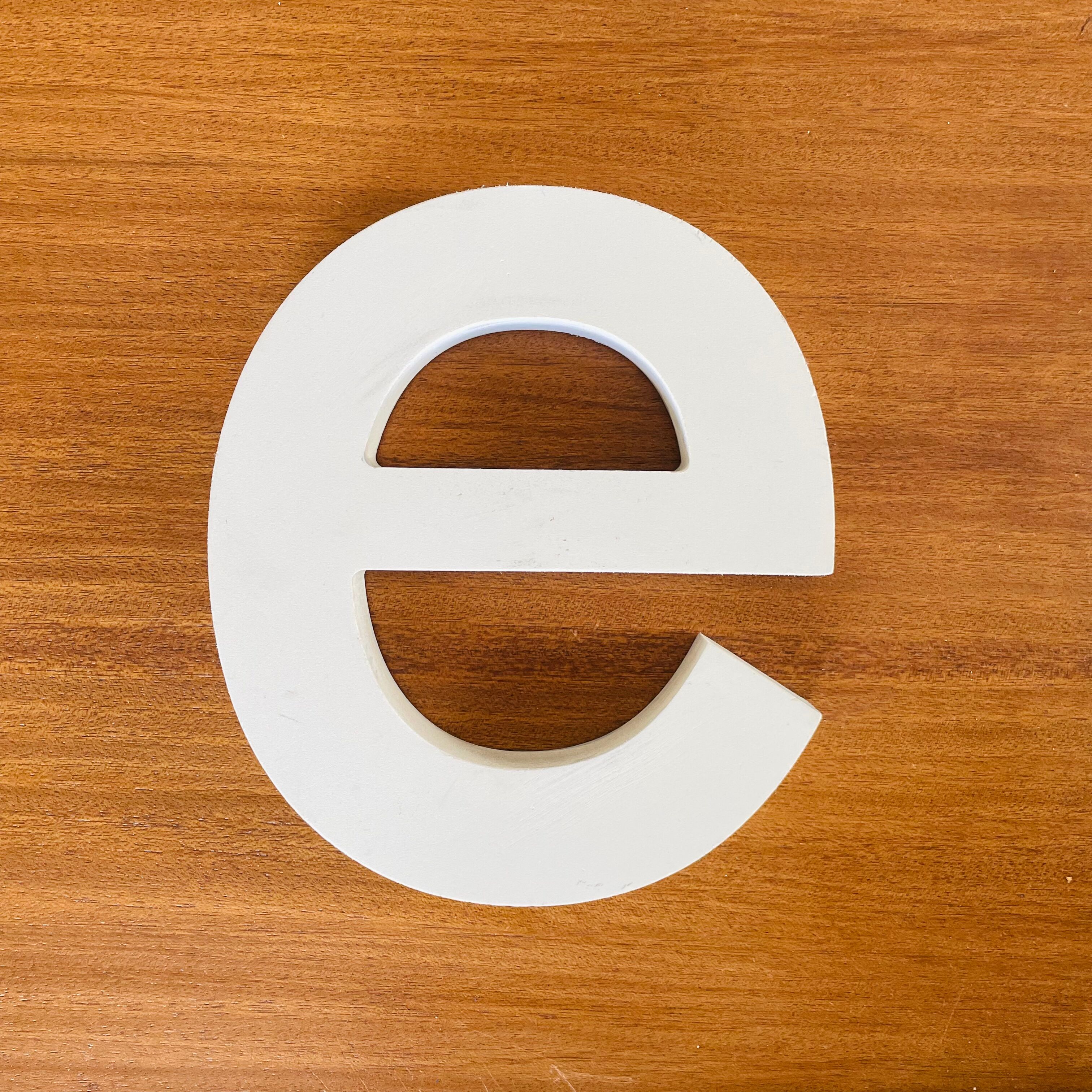 Wooden sign letter "e"