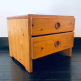Bedside table assigned to Charlotte Perriand for Les Arcs, in pine, circa 1960.