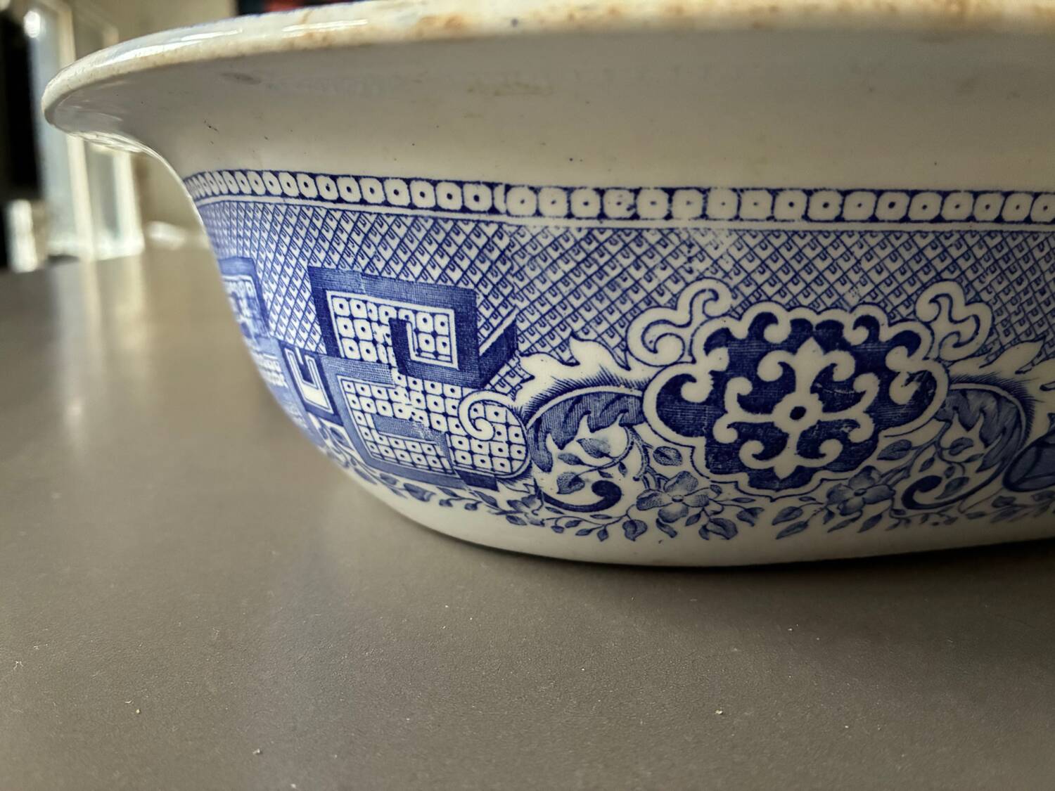 Belgian earthenware plate Boch La Louvière