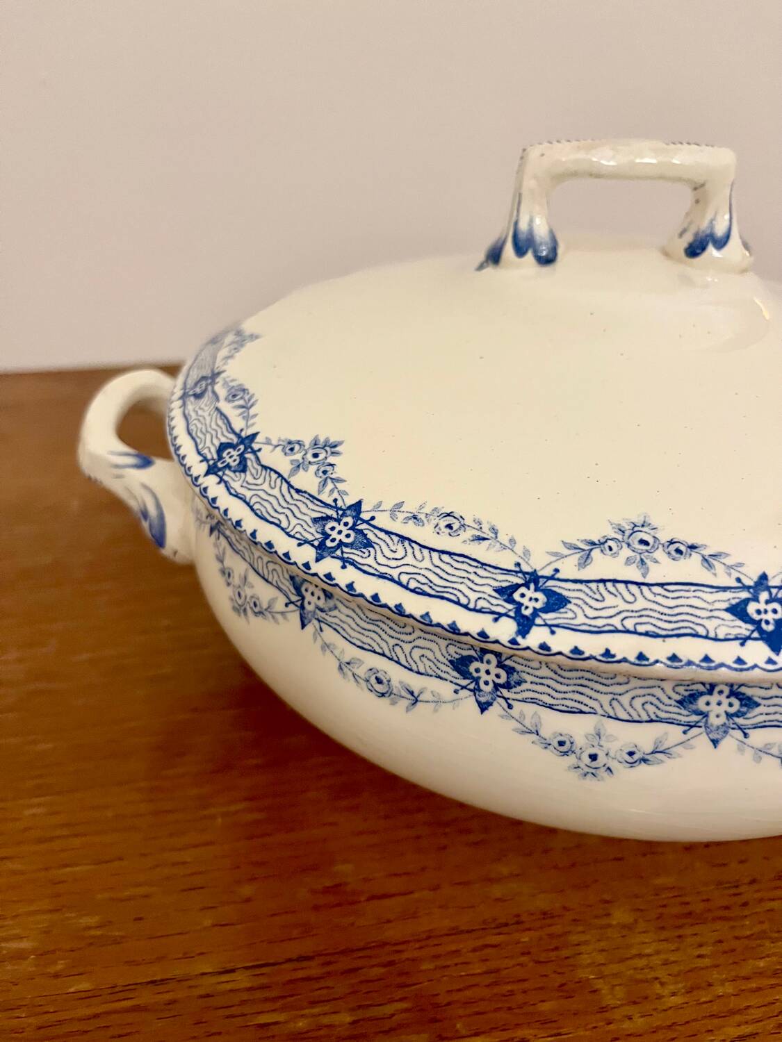 HB & Cie Iron Earth Soup Tureen, Lavoisier