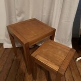Nesting coffee tables