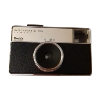 Kodak camera, instamatic 133
