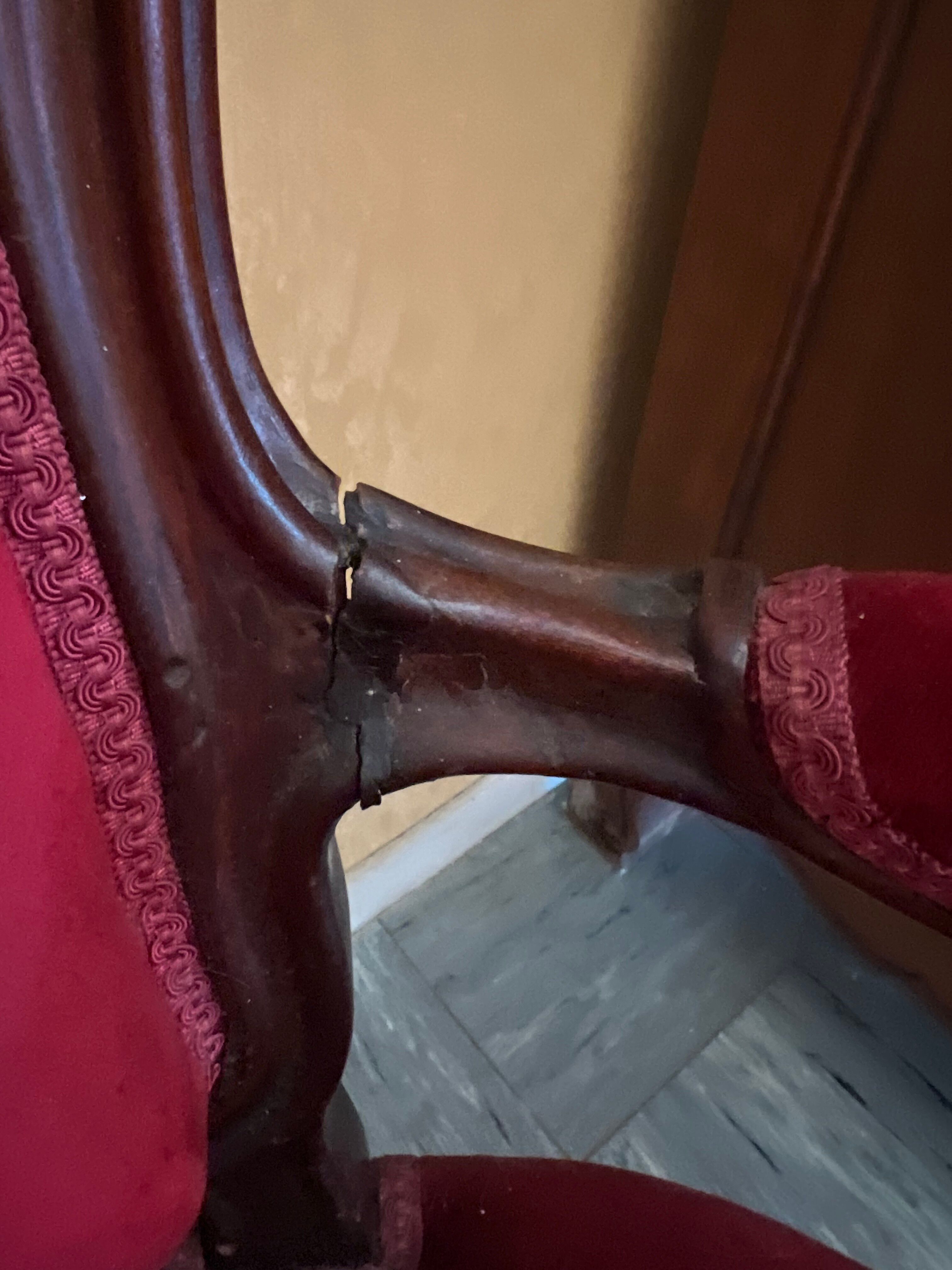 Bergère armchair in Napoléon III style, wood and burgundy velvet.