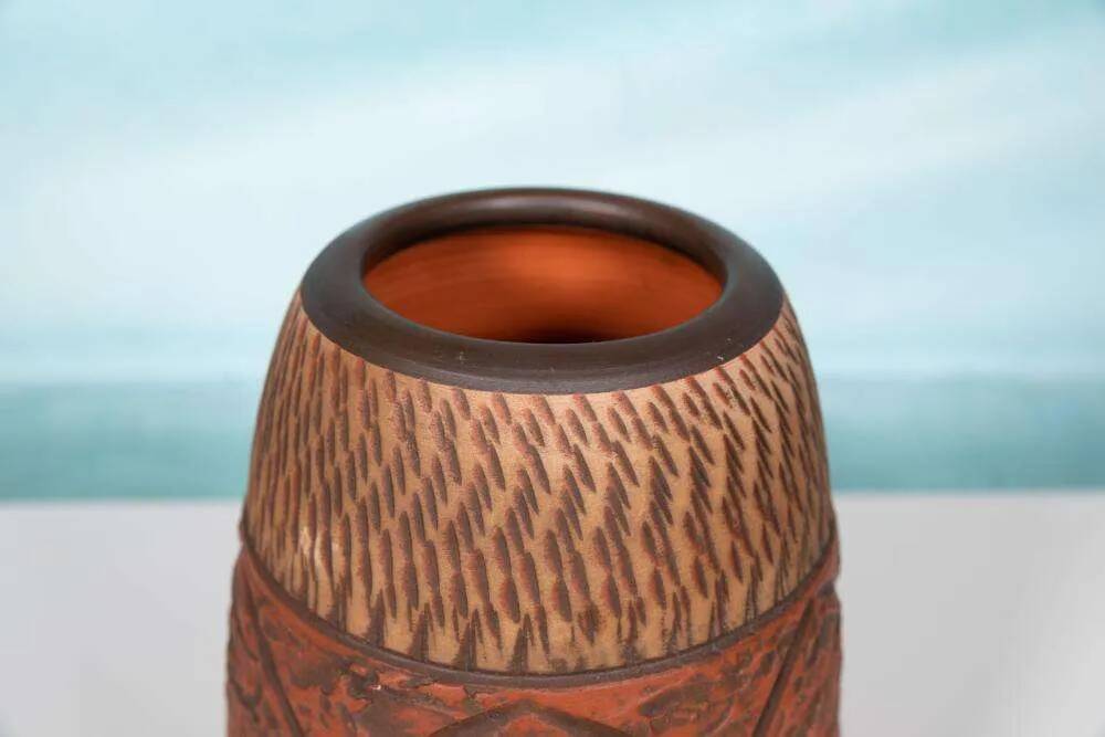 Handmade vintage vase 30/45