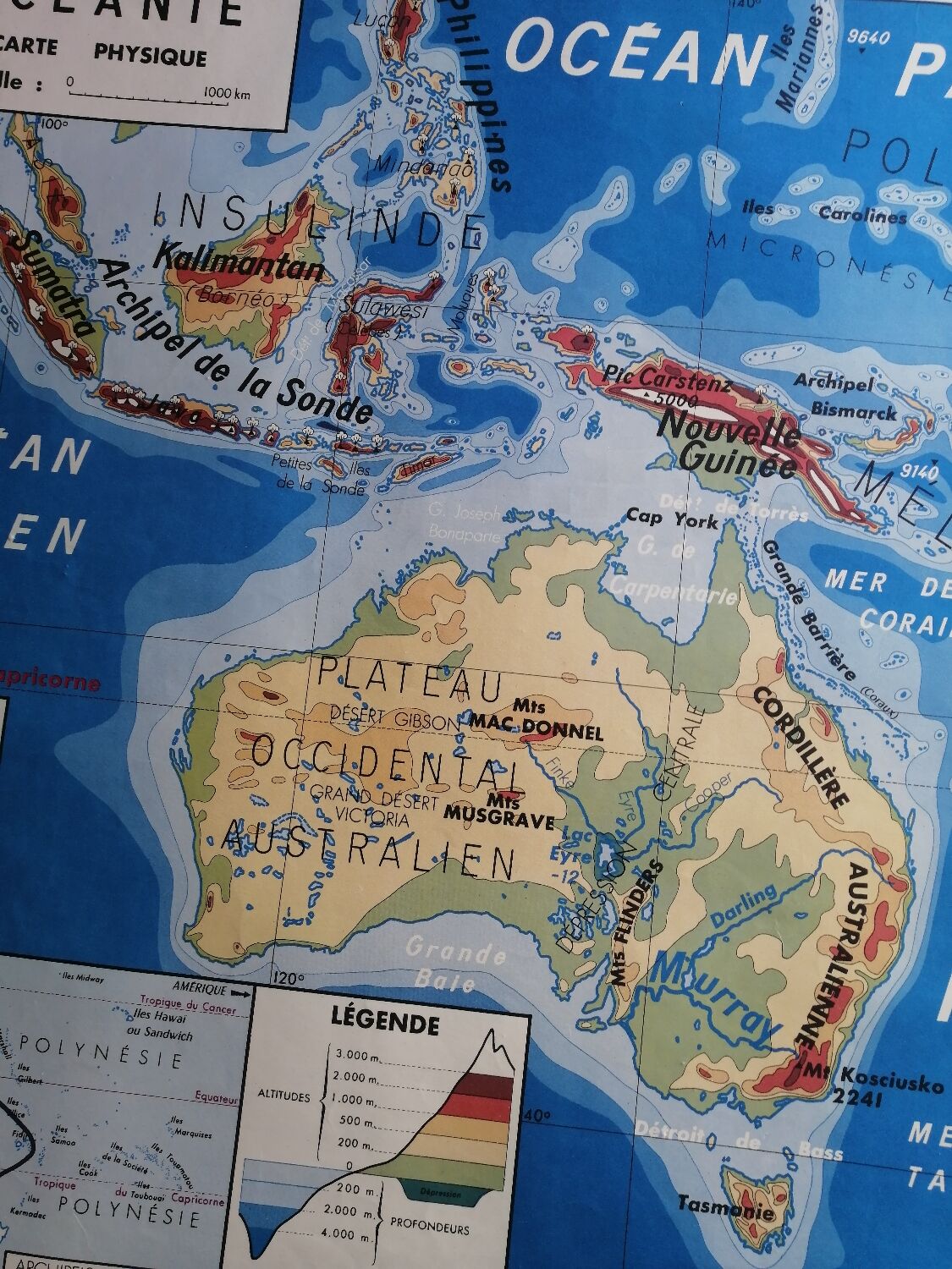 Vintage school map mdi Oceania - South America.