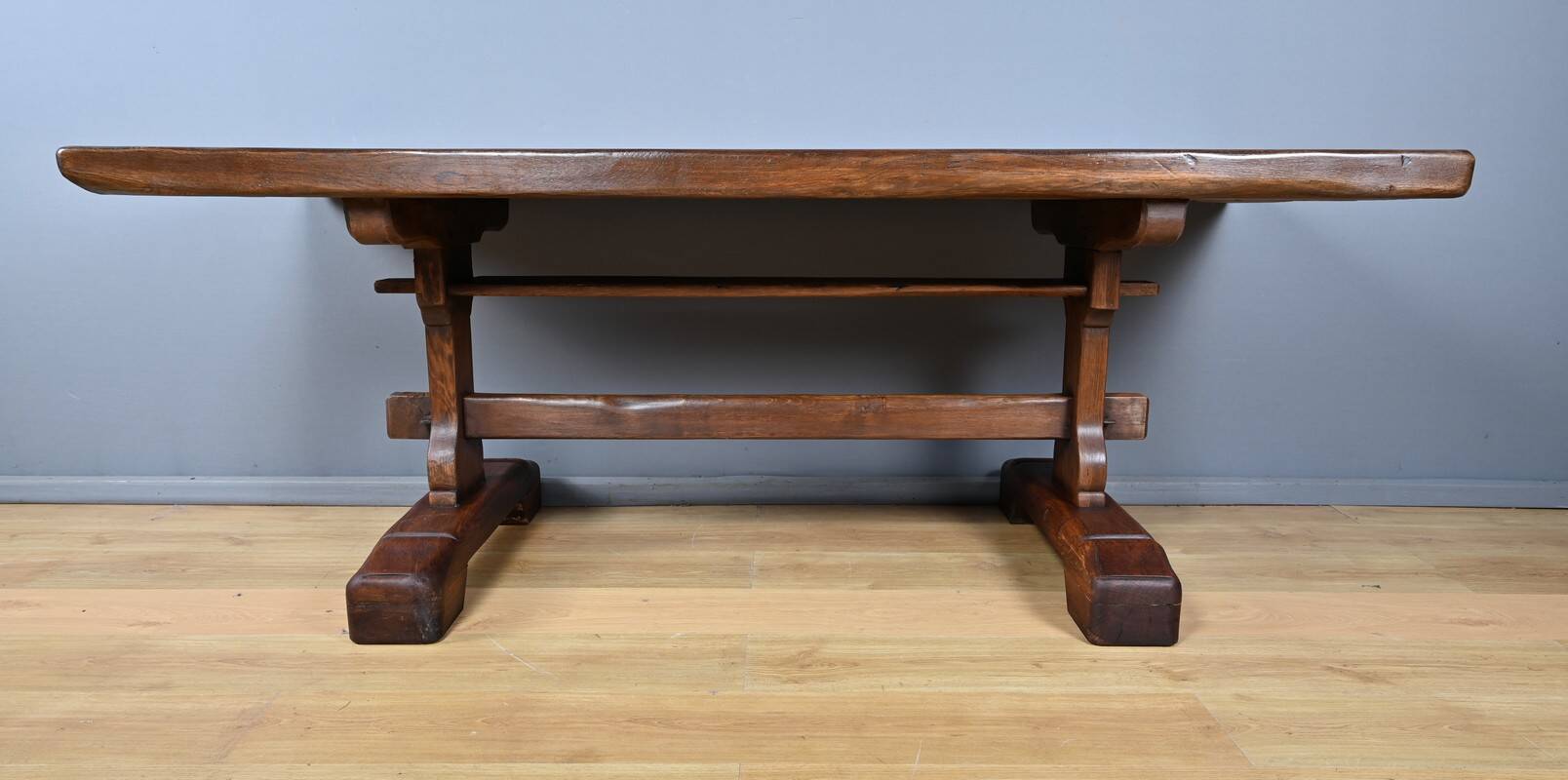 Monastery table in oak – 1st part 20th century