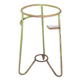 Vintage green circular iron jardinière from Hungary, 1940s, with a tripod base.