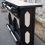 Bar and shelf