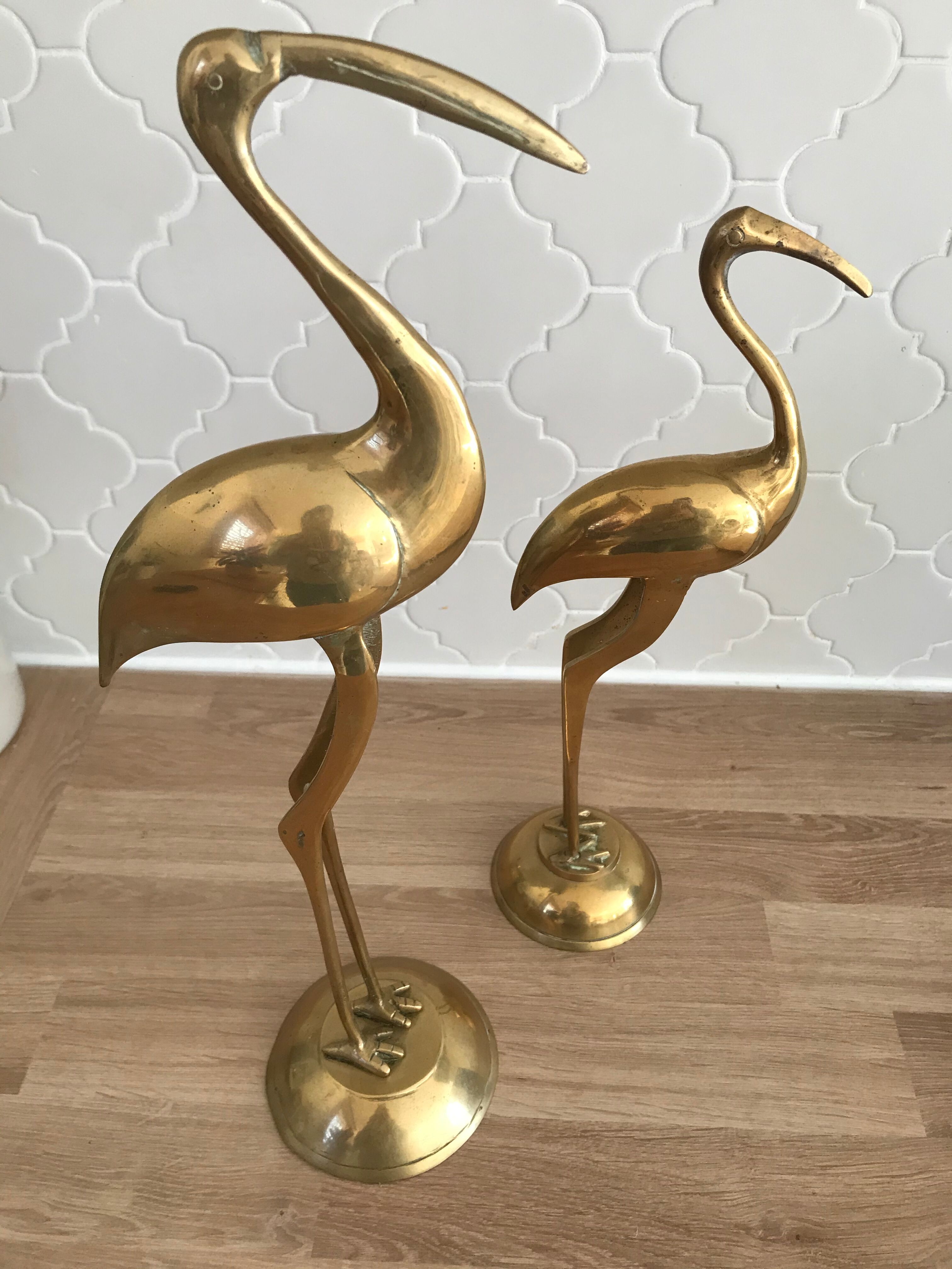 Lot heron brass