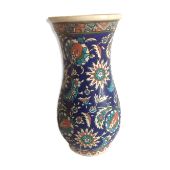 Vase oriental