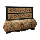 Commode peinte à la main