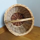 Two-tone wicker basket