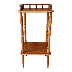 Table de téléphone ancienne