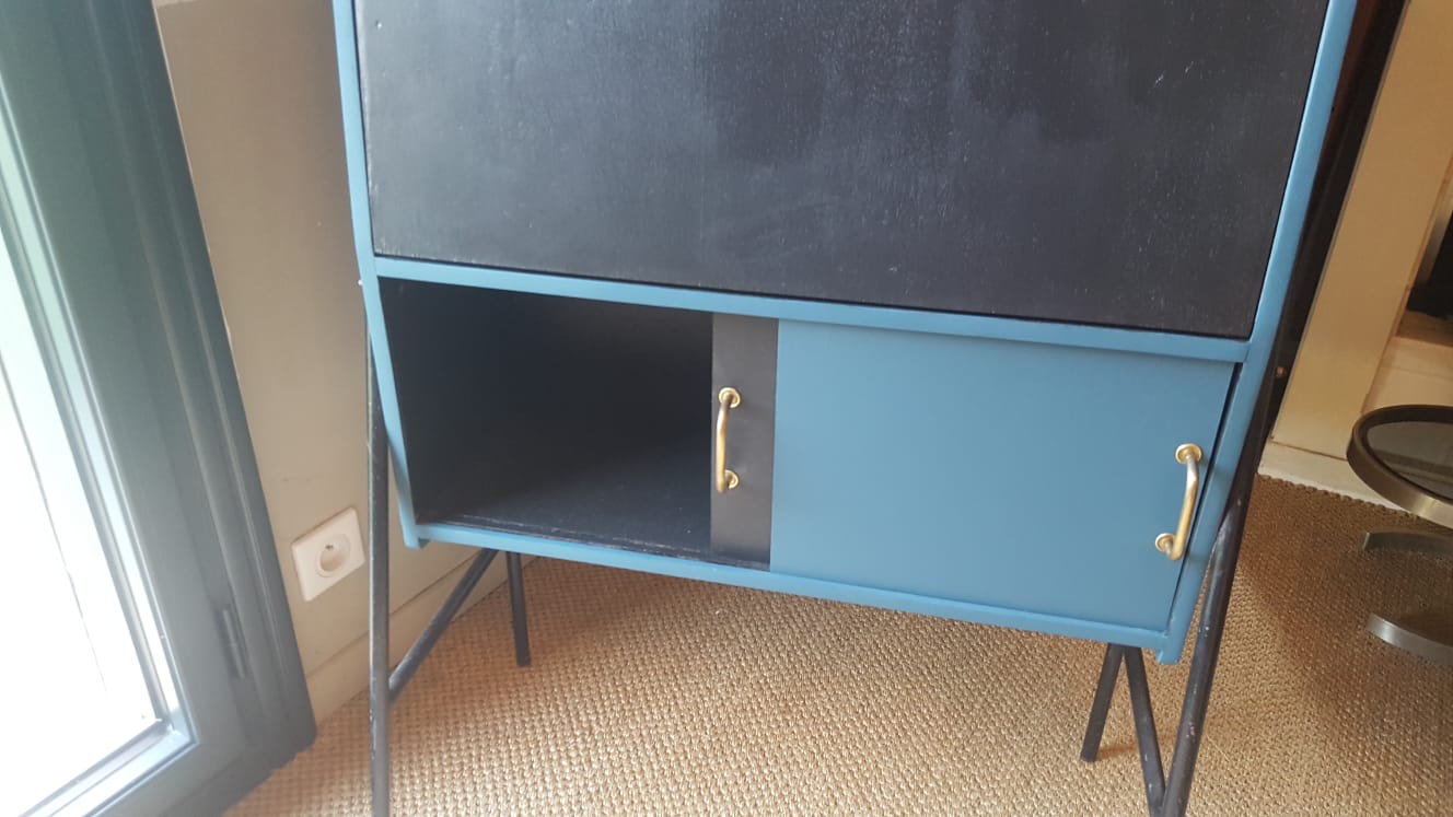 Vintage writing desk revamped