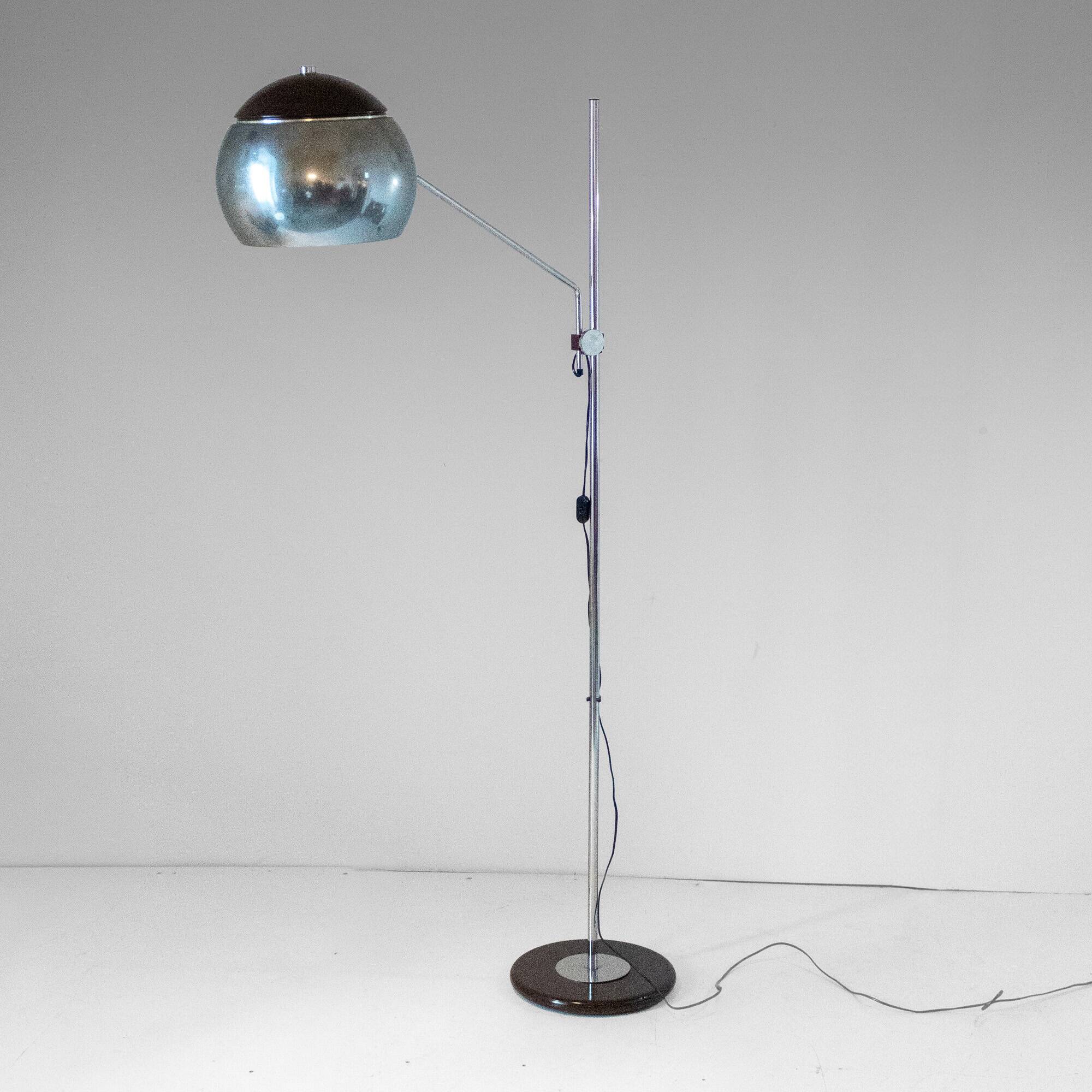 Lampadaire en métal chromé, Italie années 1960