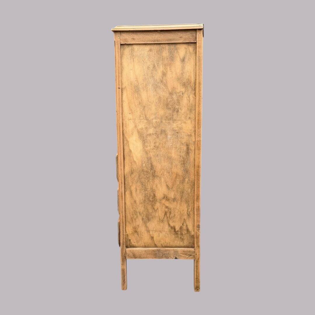 Art Deco glass-fronted Parisian buffet in raw wood