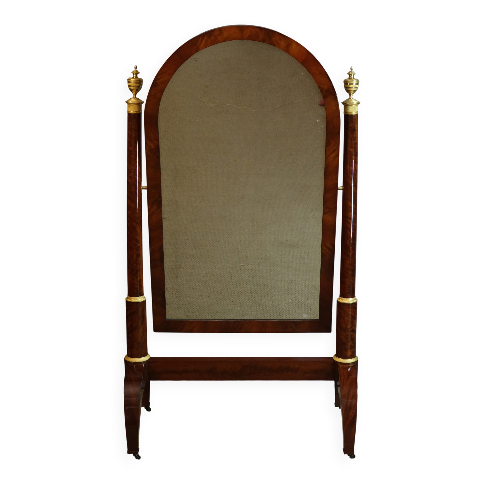 dressing mirror