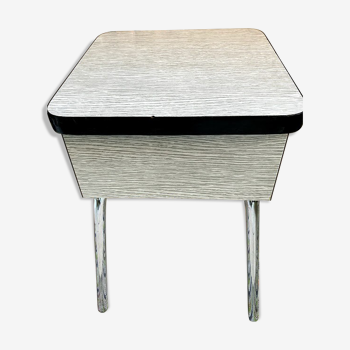 Tabouret coffre en formica blanc vintage