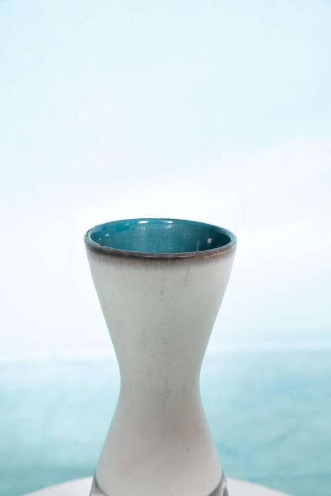 Vintage vase W-Germany flowers from the 1960s, natural boho tones.