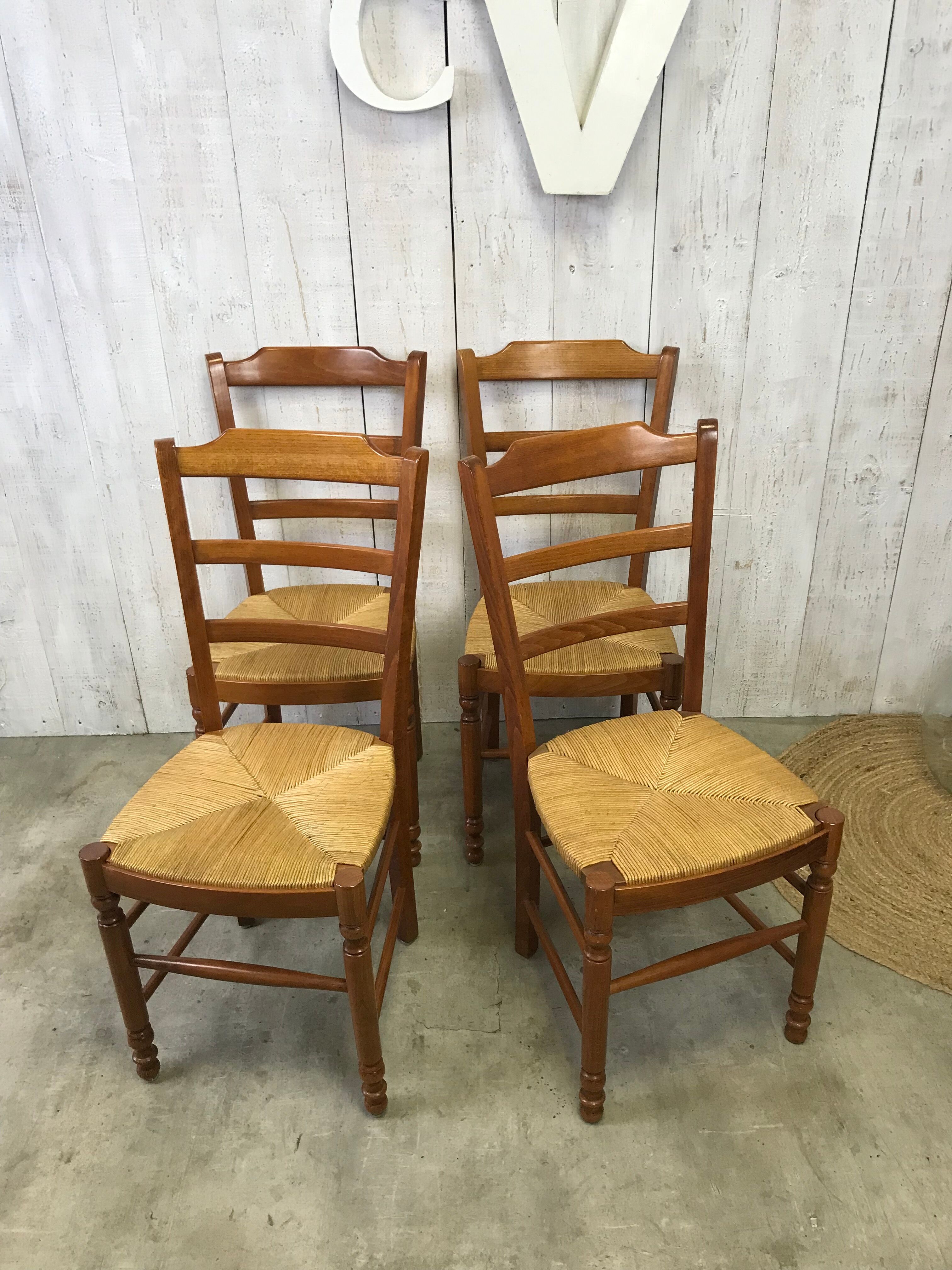 Mulched Baumann chairs