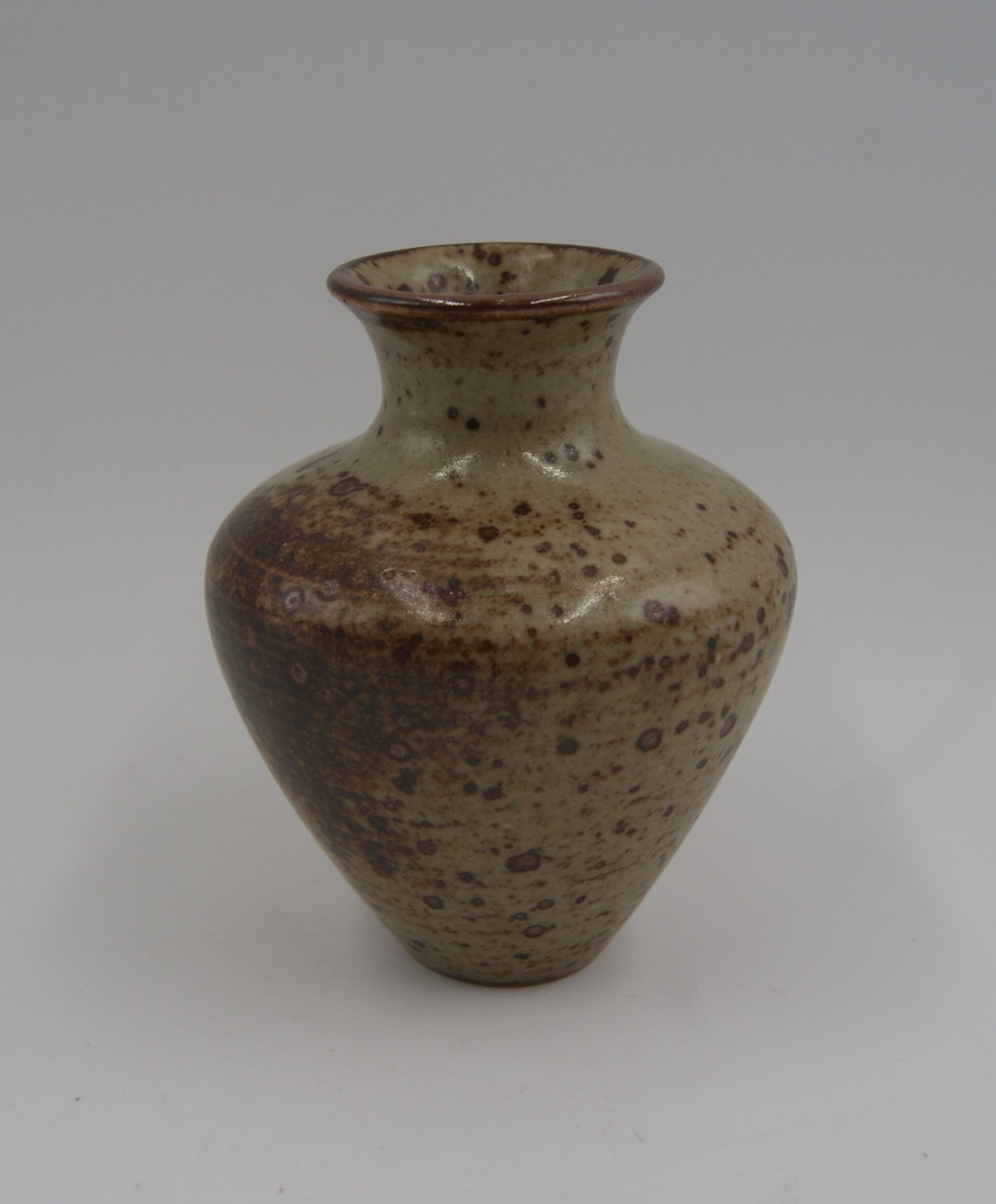 Vase sandstone pyrity Cep vintage