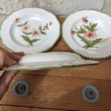 Set of 3 decorative deep plates with floral decoration