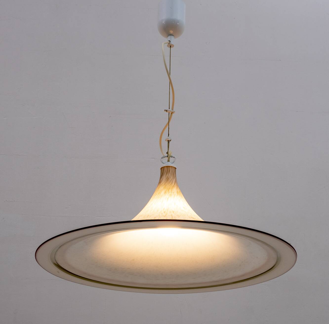 Mid-Century Modern Italian Chandelier Hat Murano Glass, 1970