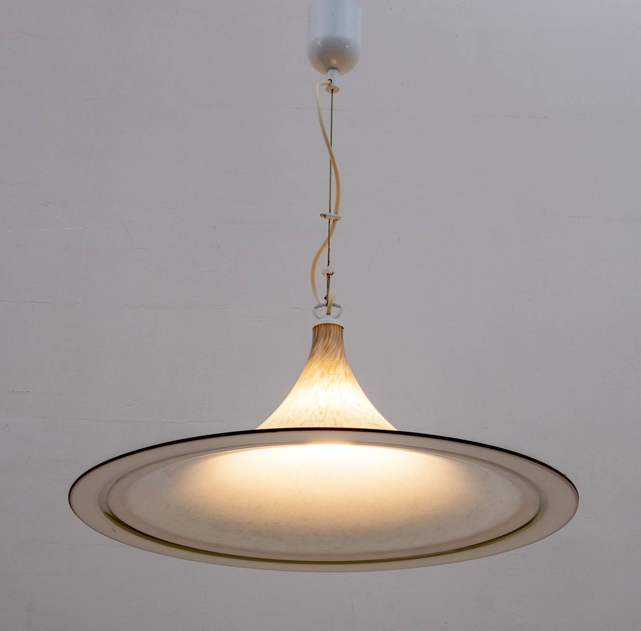 Lustre italien moderne du milieu du siècle en verre de Murano, 1970