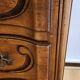 Commode à tiroirs en noyer