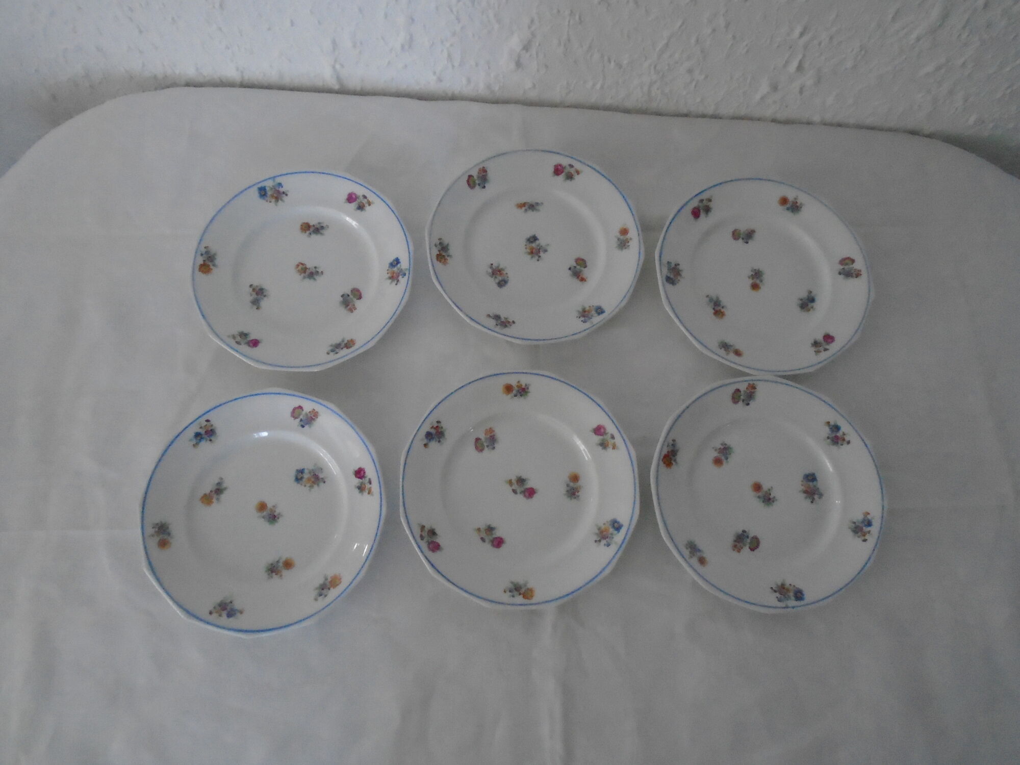 6 dessert plates decorated small porcelaiene flowers Sologne LAMOTTE