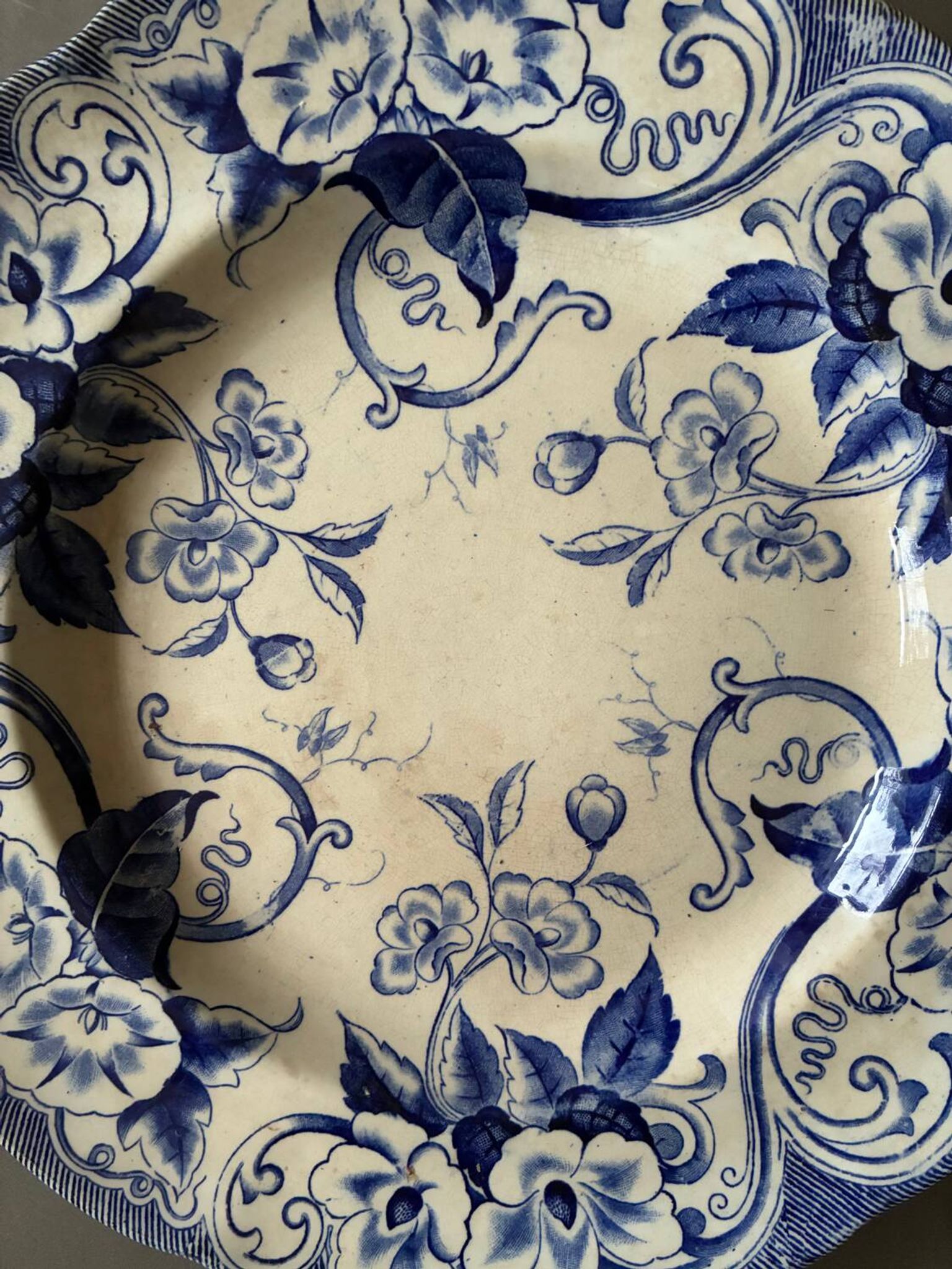 Large round dish Creil and Montereau 19th century