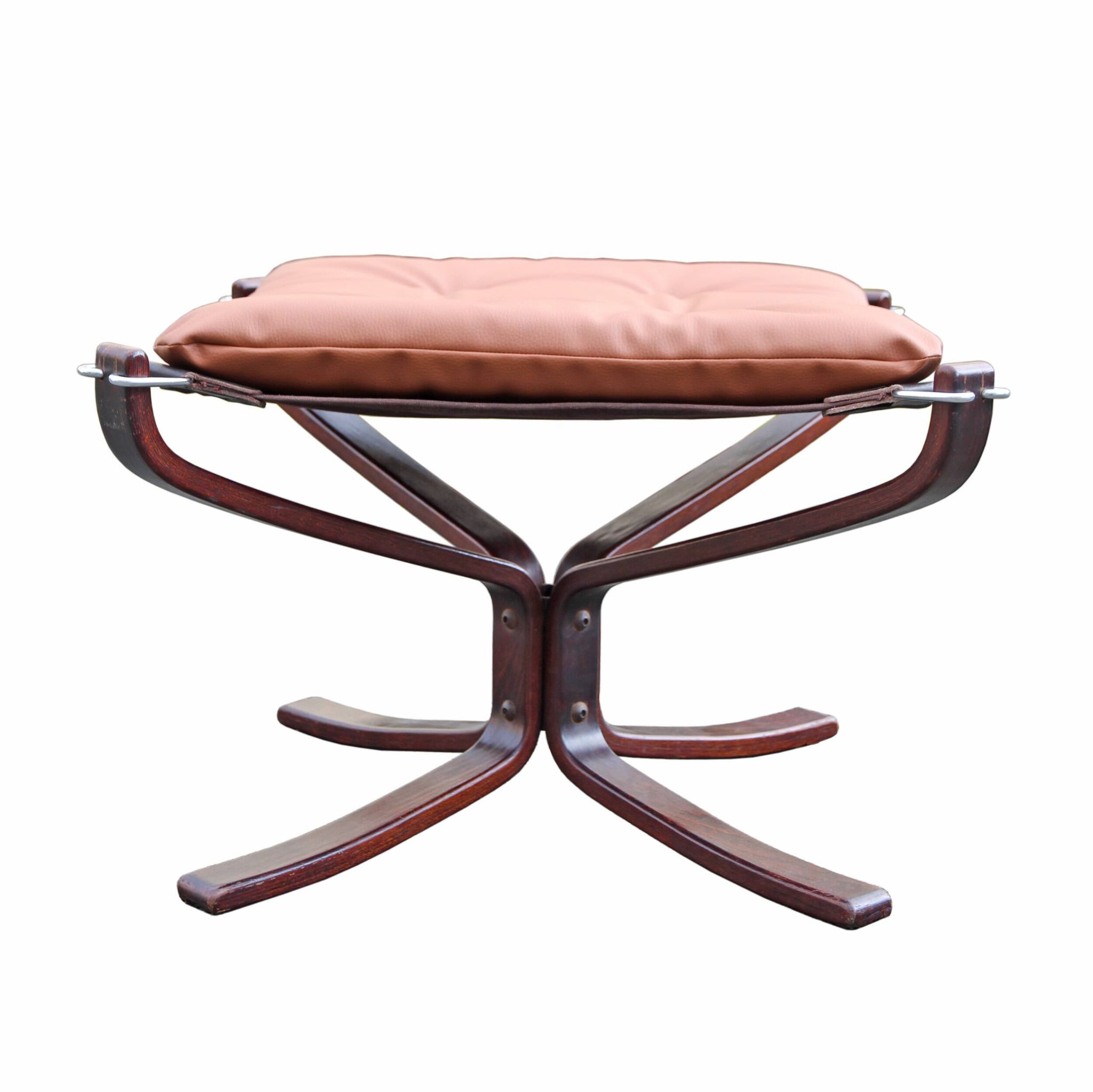 Falcon armchair and ottoman, Sigurd Ressell for Vatne Mobler, 1970s