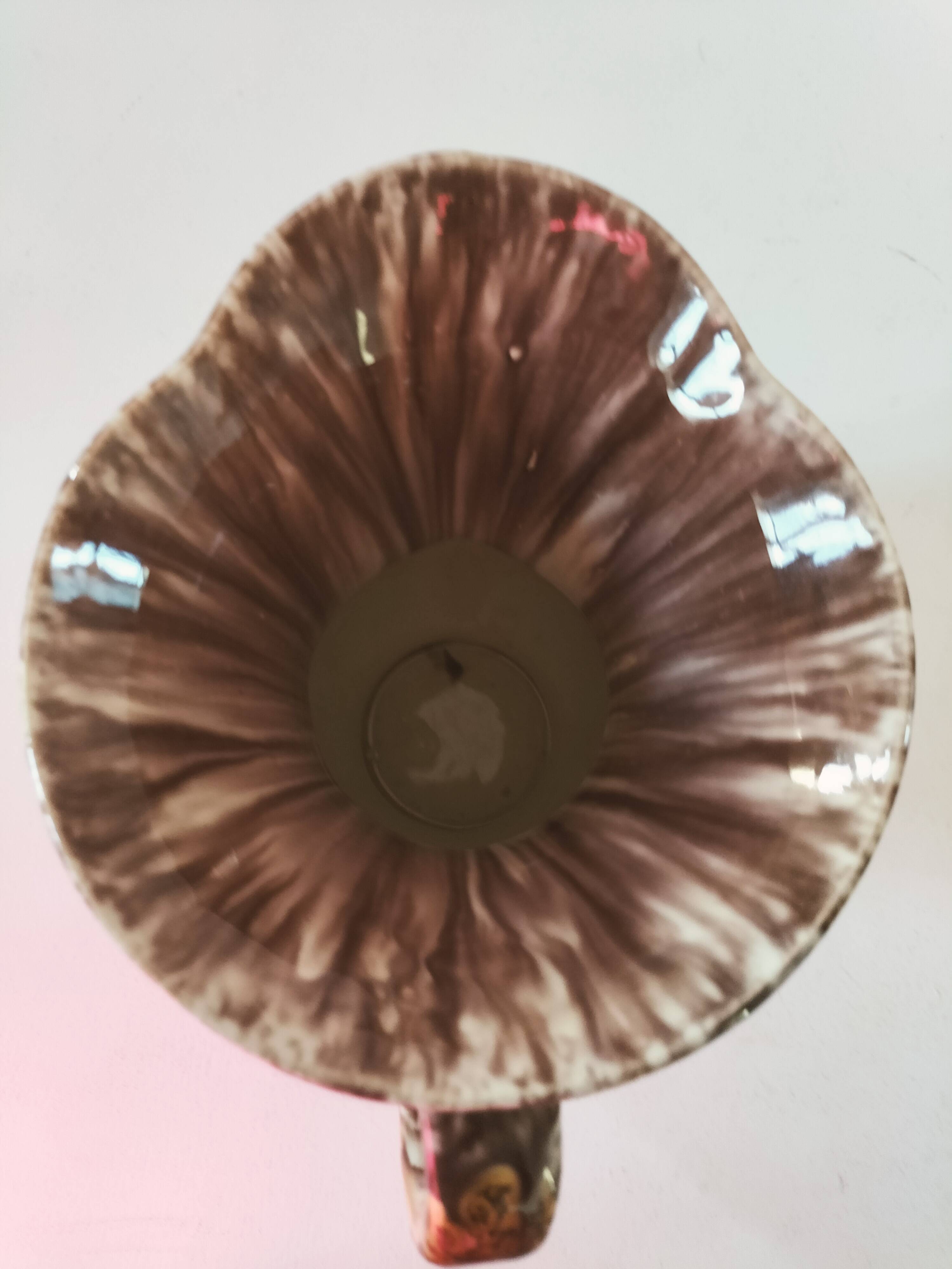 Pichet à glaçure ruisselante années 50