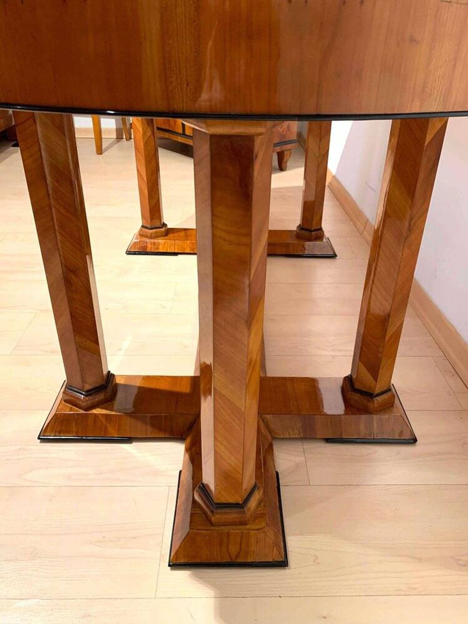 Biedermeier Desk in Cherry Veneer, Austria, 1830s
