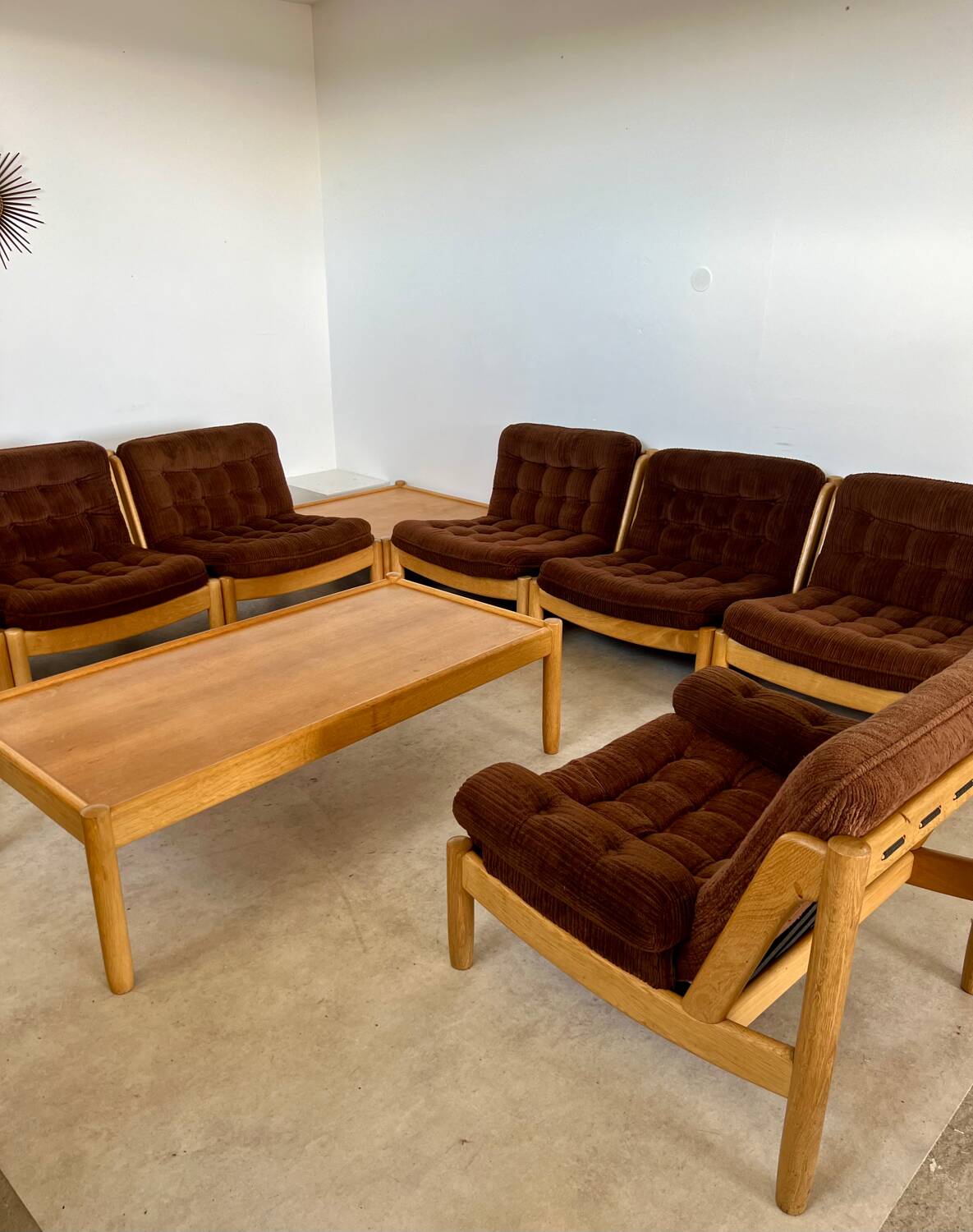 Old modular living room 7 armchairs and vintage Scandinavian design coffee table from the 60s