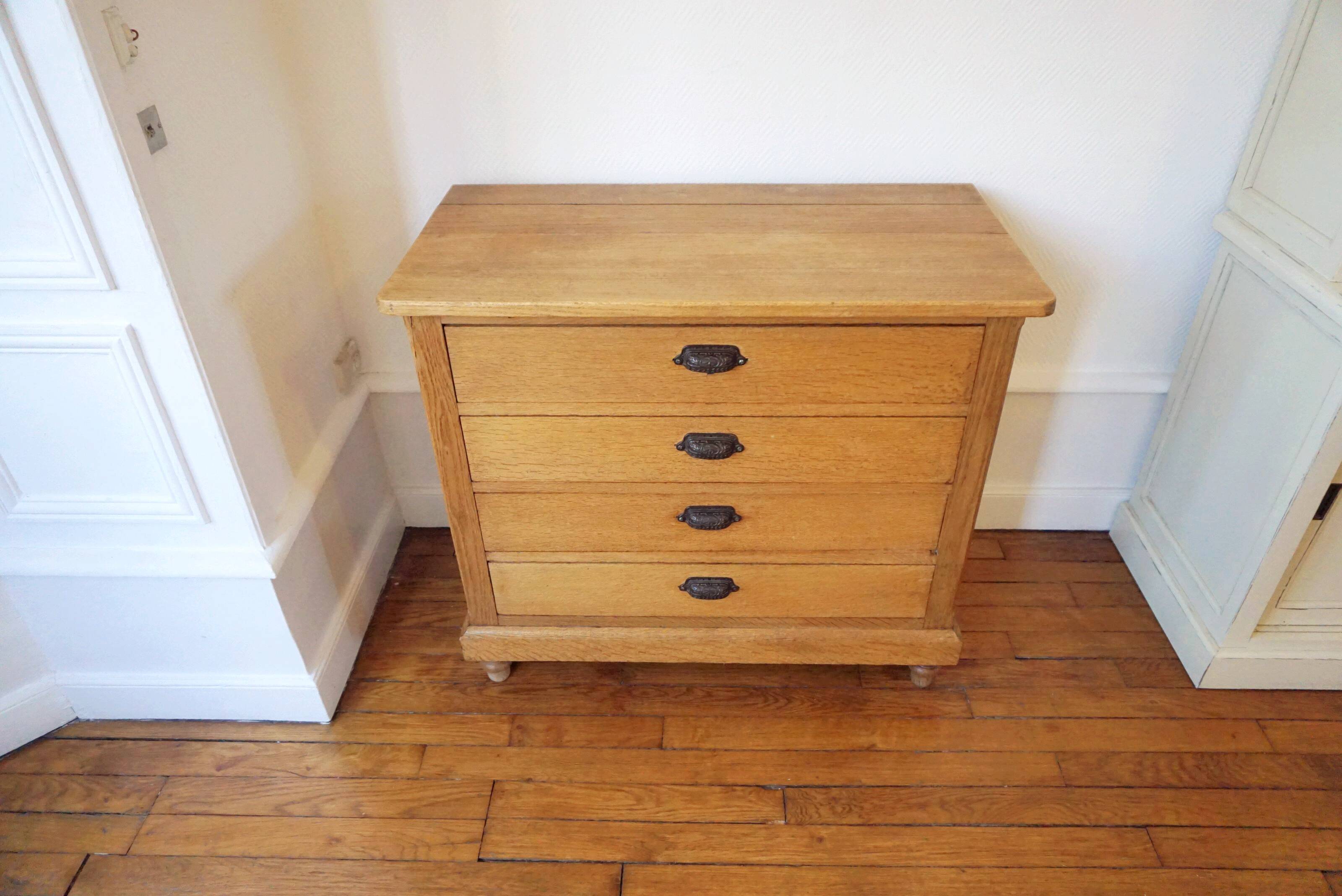 Old English chest of drawers