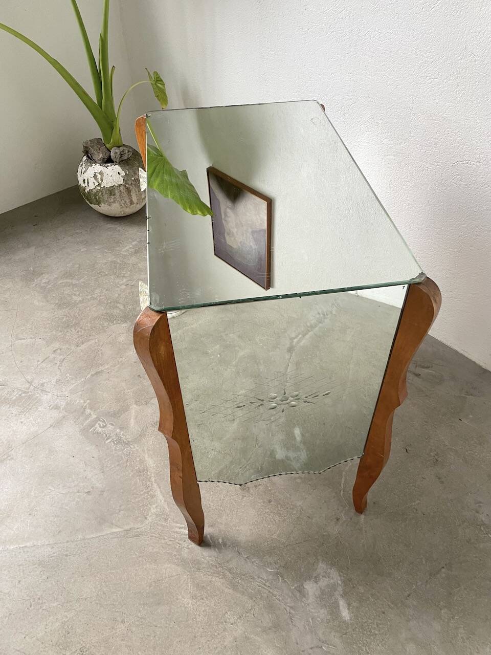60s mirrored chest of drawers