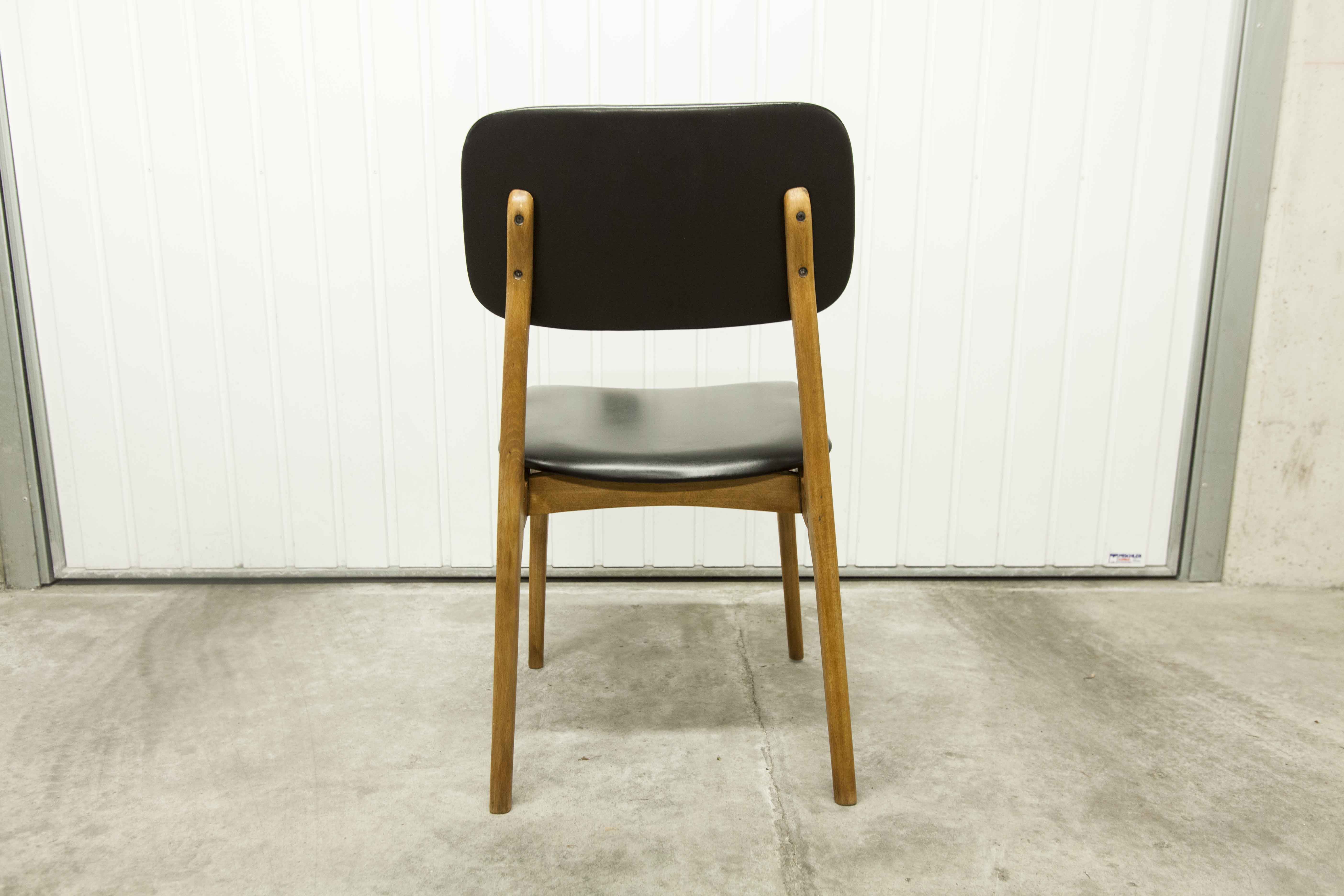 Scandinavian chair 1960 skai black