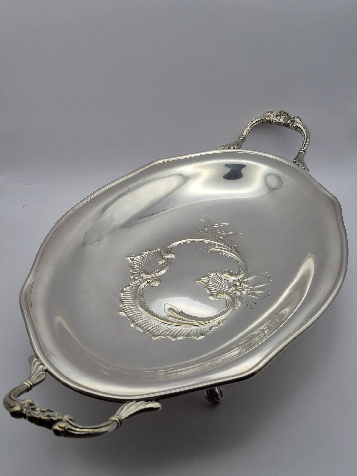 Large silver-plated metal basket Roux-Marquiand – Superb rococo decoration –