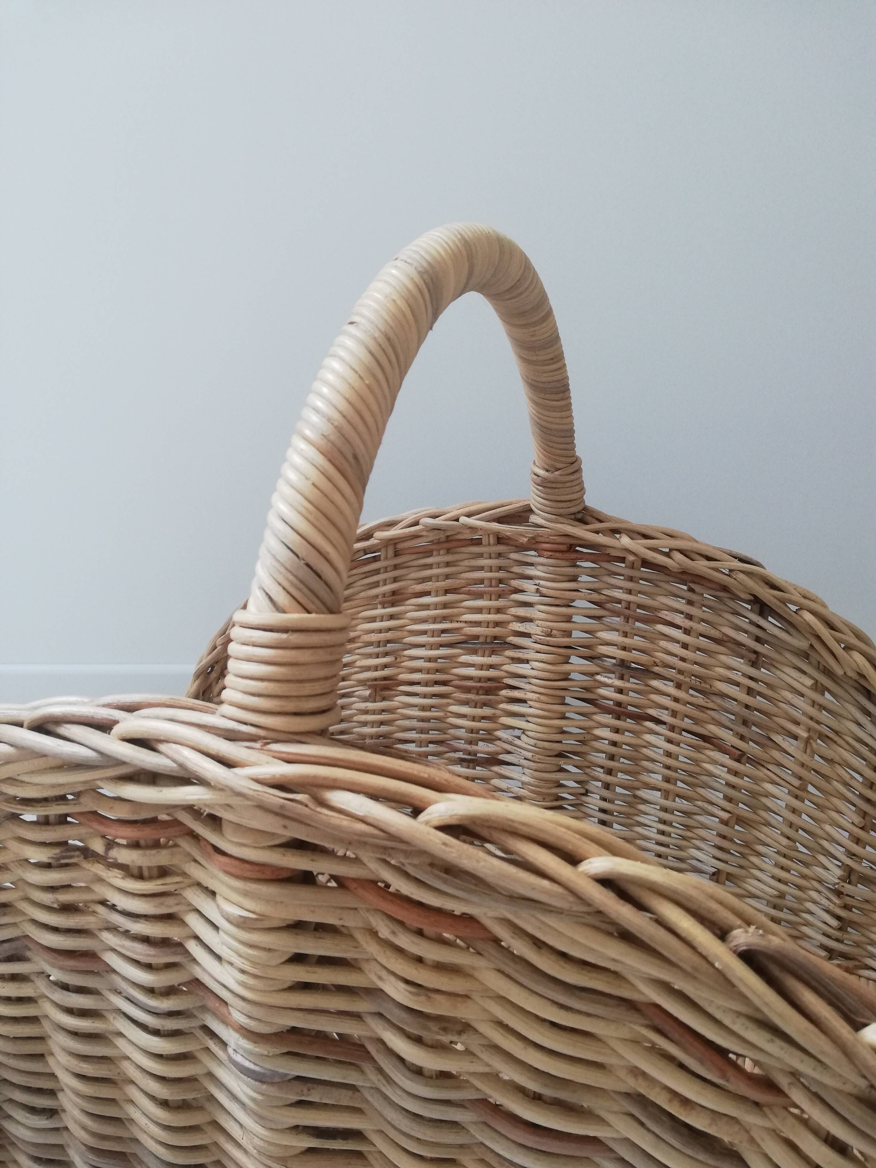 Log basket