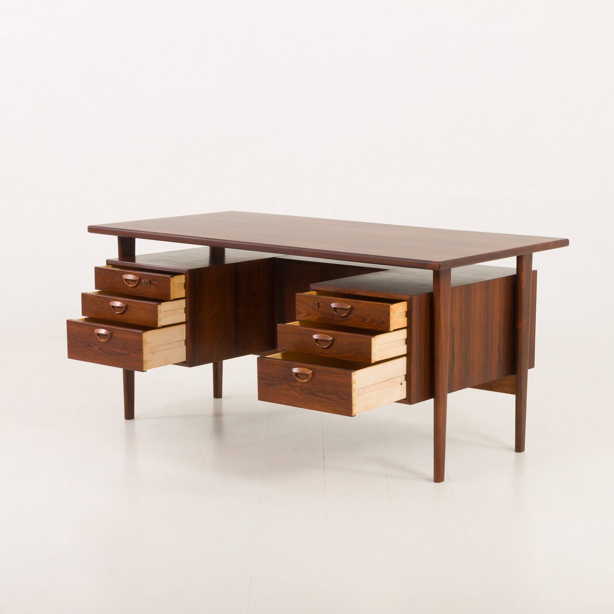 Bureau exécutif Kai Kristiansen en palissandre modèle 59 pour Feldballes Möbelfabrik, Danemark, années 1960