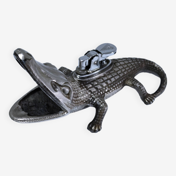 Vintage silver metal crocodile alligator lighter ashtray