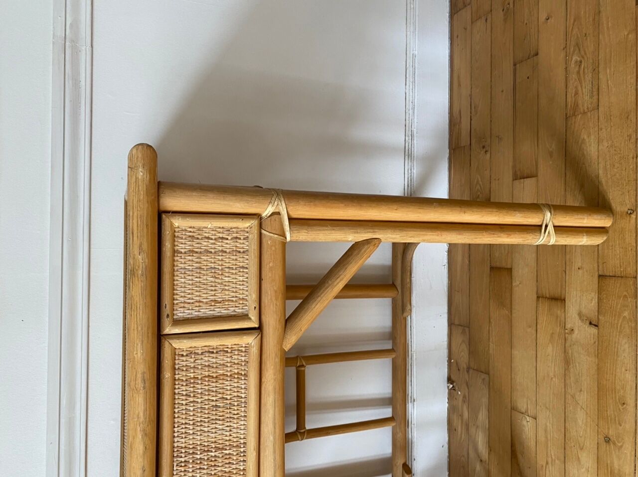 Bureau en rotin et bambou vintage